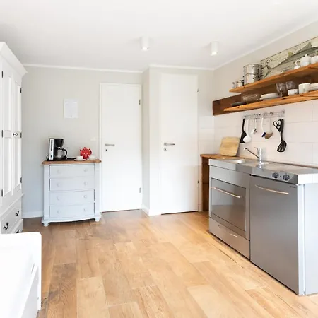 Haus Delft Argyra Apartment